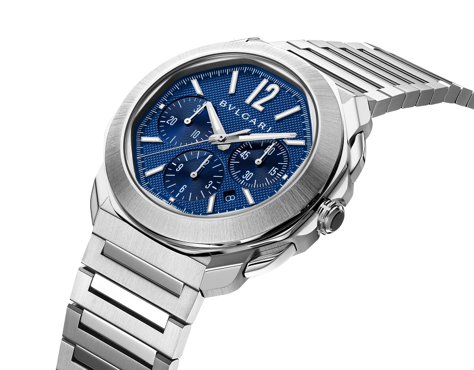 Bulgari 2023_Octo Roma Chrono Blue_103829_004.jpg