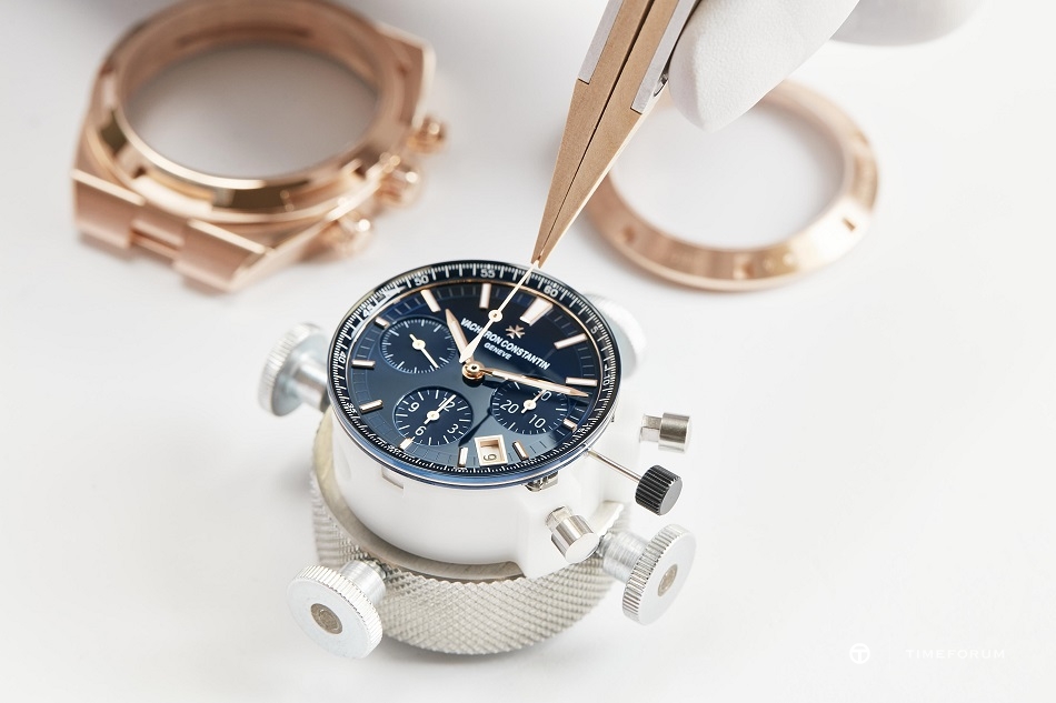 vac-overseas-chrono-5500v-110r-b952-mo-4.jpg