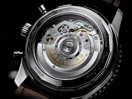 Case-back-Of-Breitling-Montbrillant-Caliber-01-Chronograph1.jpg