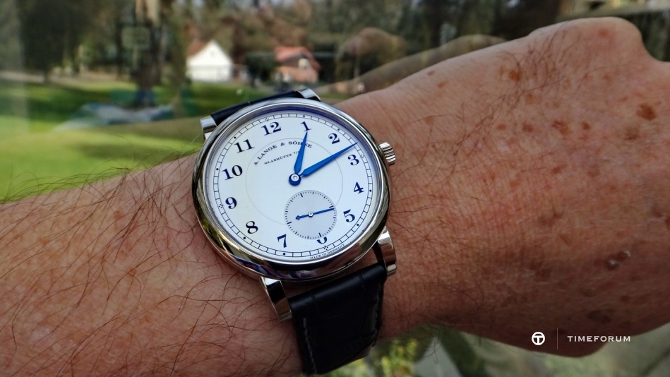 lange whitegold.JPG