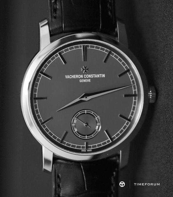 Vacheron-Constantin-Patrimony-Traditionelle-Gray-1.jpg