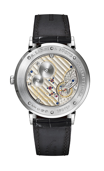 Lange-Saxonia-Thin-Weissgold-white-gold-211026-Zoom-back-72dpi2.jpg