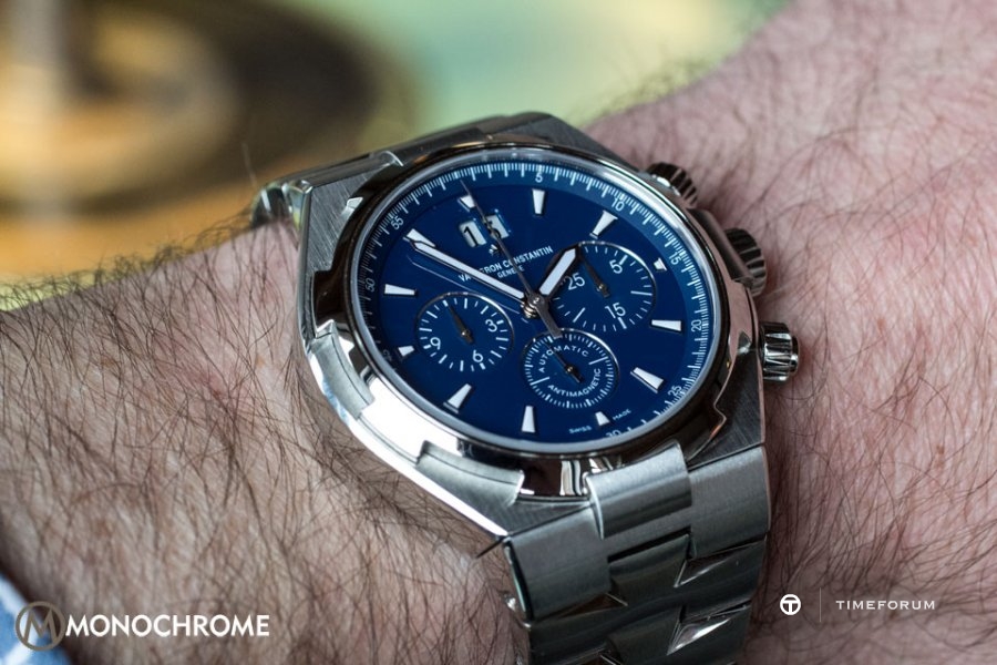 vacheron-constantin-overseas-chrono-blue-wrist01.jpg