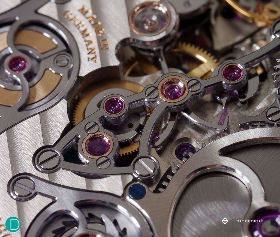 zeitwerk-minute-repeater-mvt-bridge.jpg