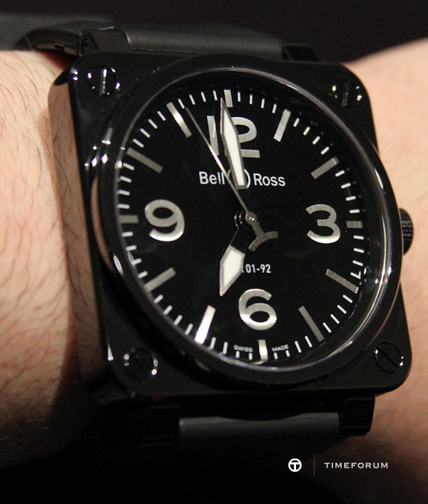 Bell-Ross-BR01-92-Ceramic-5.jpg