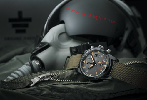 04_IWC_Pilots_Watch_Chronograph_TOP_GUN_Miramar_Mood-copy.jpg