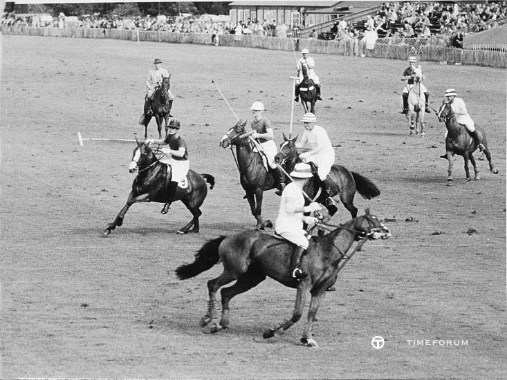 ReversoPolo_1930s-polo.jpg