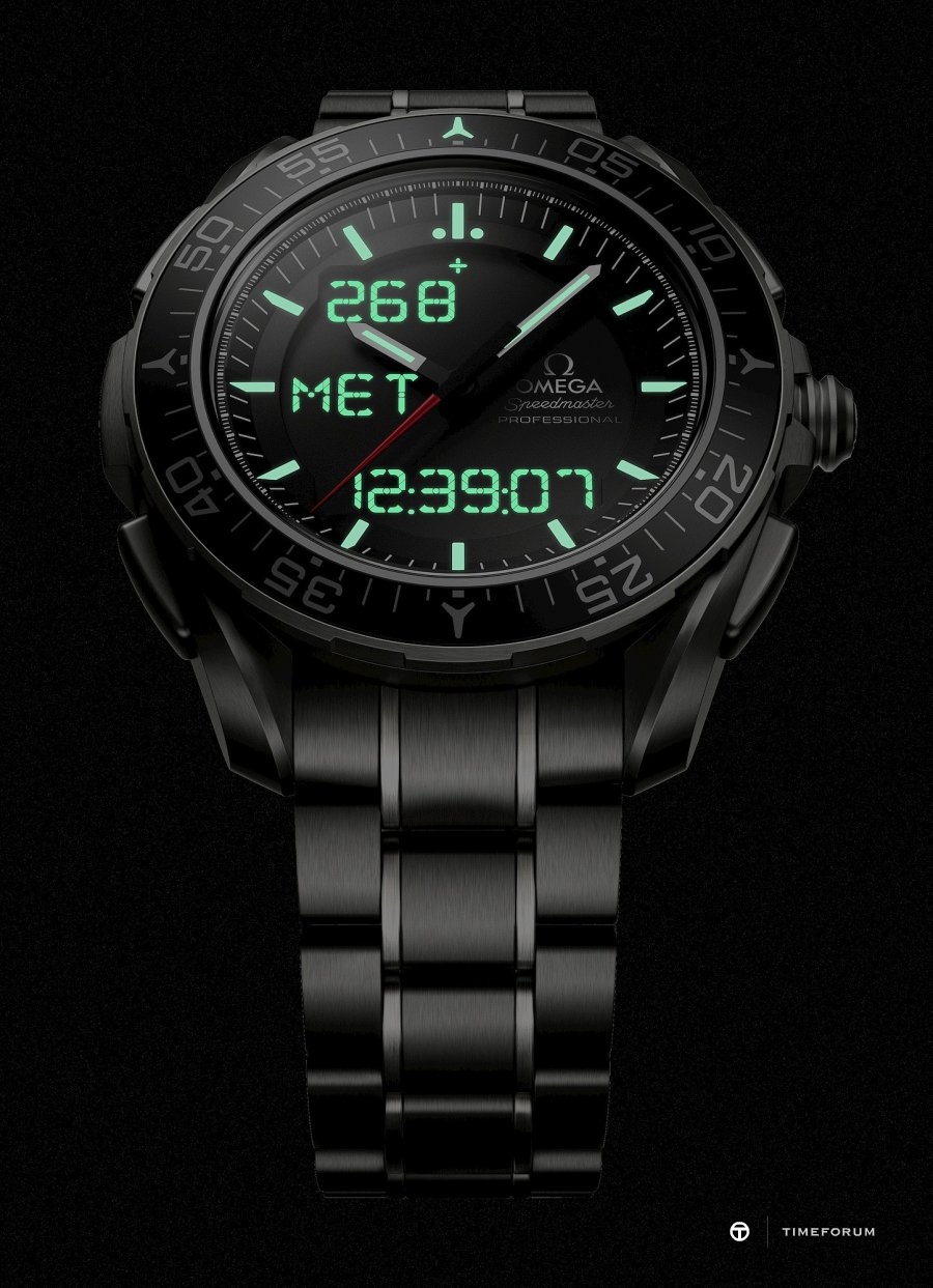 Omega_Speedmaster_X33-Skywalker_318_90_45_79_01_001_SpeedyWatches_2.jpg