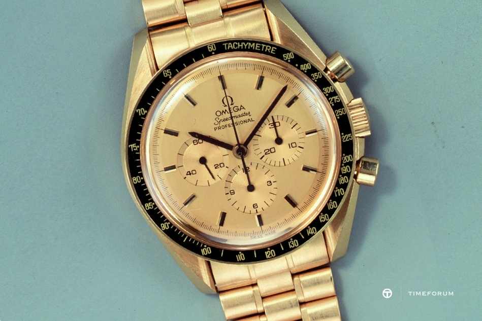 Omega-Speedmaster-Apollo-XI-1980-yellow-gold-black-bezel-BA-345.0802.jpg