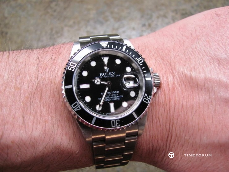 Rolex16610LV002.jpg