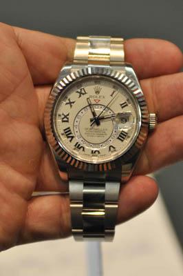 12_0312_ROLEX_SkyDweller_1.jpg