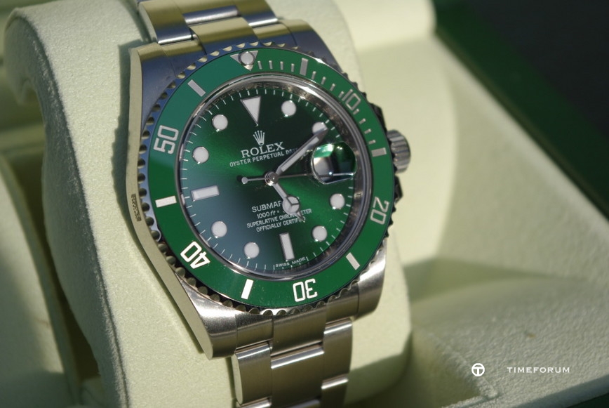 Rolex_Rolex_신형_그린_서브마리너_116610LV_2.jpg