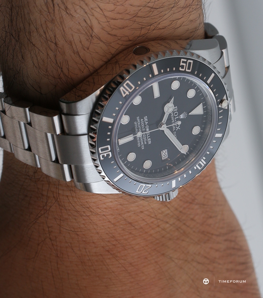 Rolex-Sea-Dweller-4000-116600-watch-11.jpg