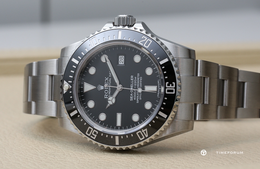 Rolex-Sea-Dweller-4000-116600-watch-22.jpg