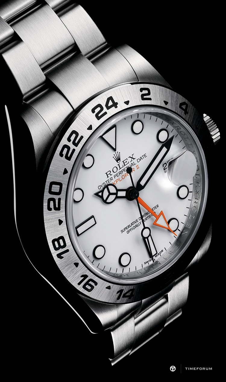 professional_watches_explorer_ii_white_dial_mobile_0001_750x1270.jpg