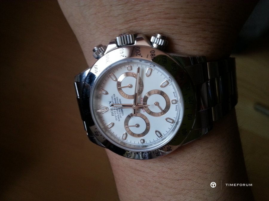 20130522_121742.jpg : the Rolex issue.1 로렉스가 잡지도 만드나봐요.