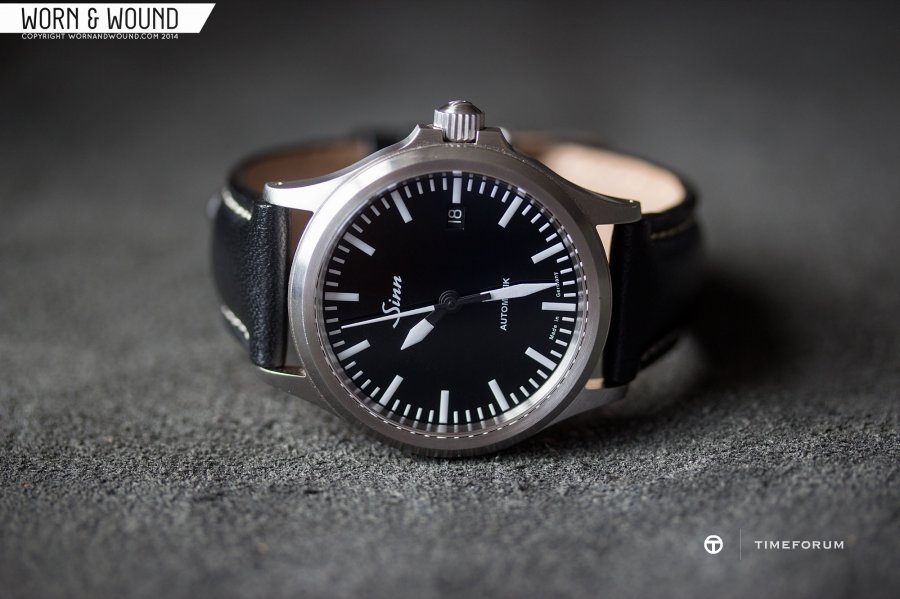 SINN_556i_DIAL7.jpg