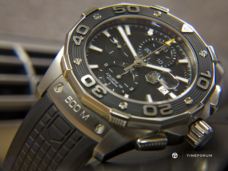 Tag_Aquaracer500MChrono_jaw_03-vi.jpg