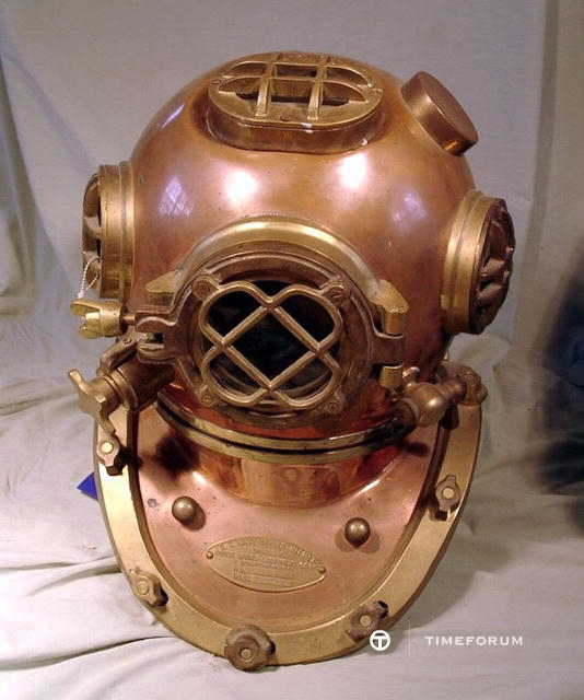 DIVING-HELMET_zps80d19146.jpg