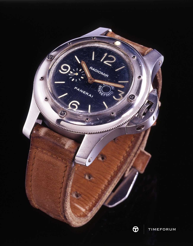 original-panerai-pam-gpf-256-picture.jpg