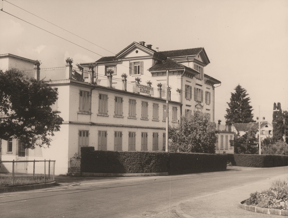 VX_CV_Building_1930.jpg