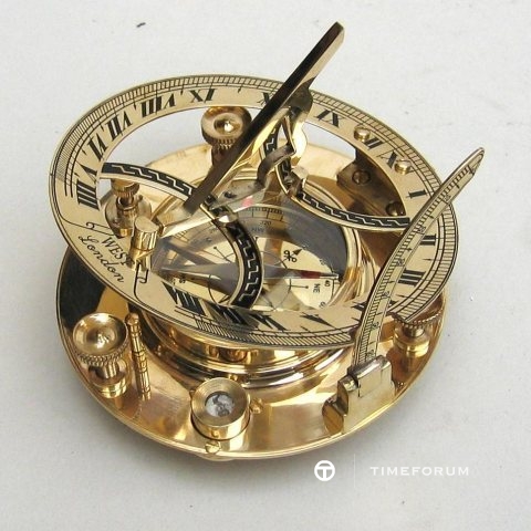 sundial_compass_2.jpg