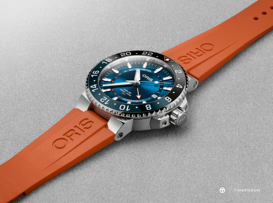 01 798 7754 4185-Set RS - Oris Carysfort Reef Limited Edition_LowRes_12476.jpg