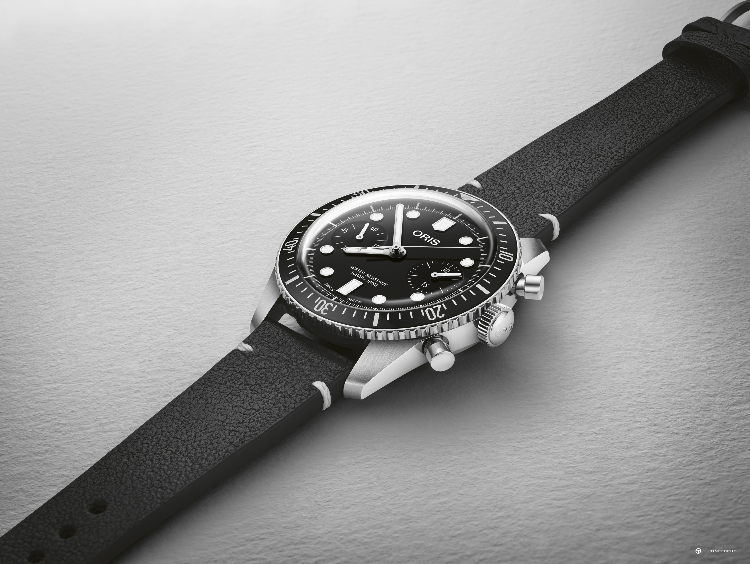 01 771 7791 4054-07 6 20 01 - Divers Sixty-Five Chronograph_HighRes_18261.jpg