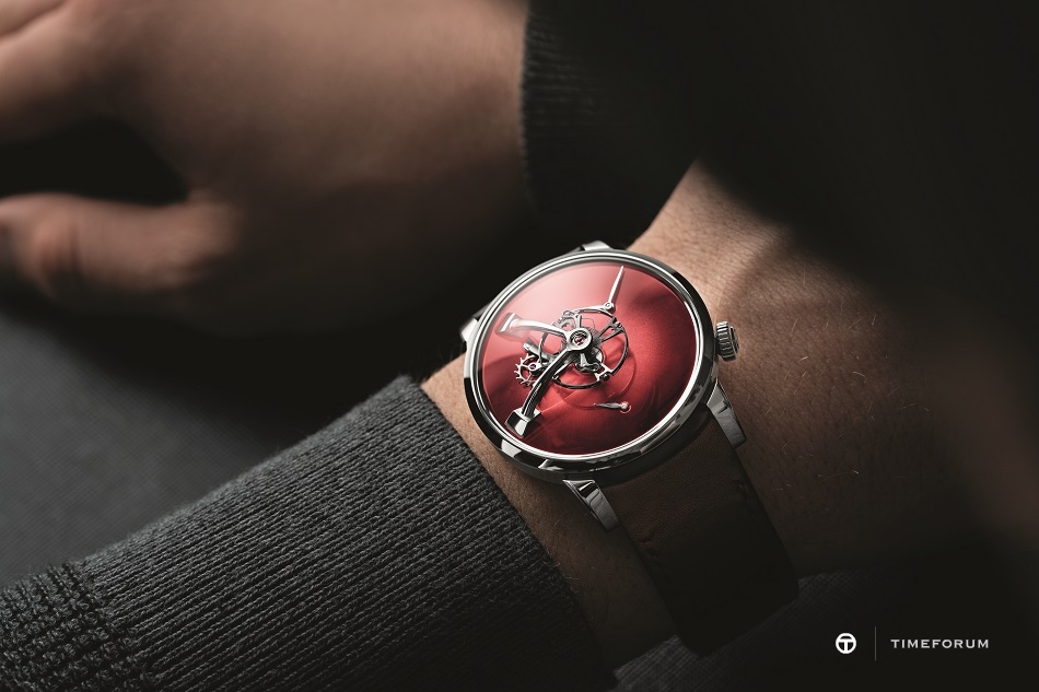 LM101 MB&F X H. Moser_Red_Lifestyle.jpg