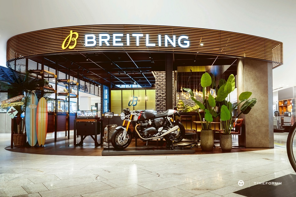 01_breitling-x-triumph_breitling-boutique-jelmoli.jpg