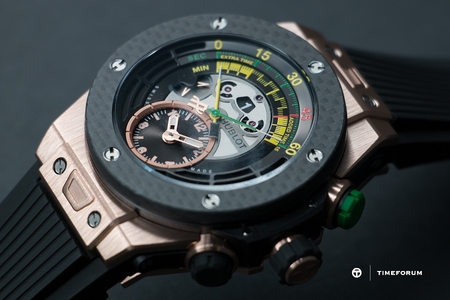 Hublot-Big-Bang-FIFA-Gold-11.jpg