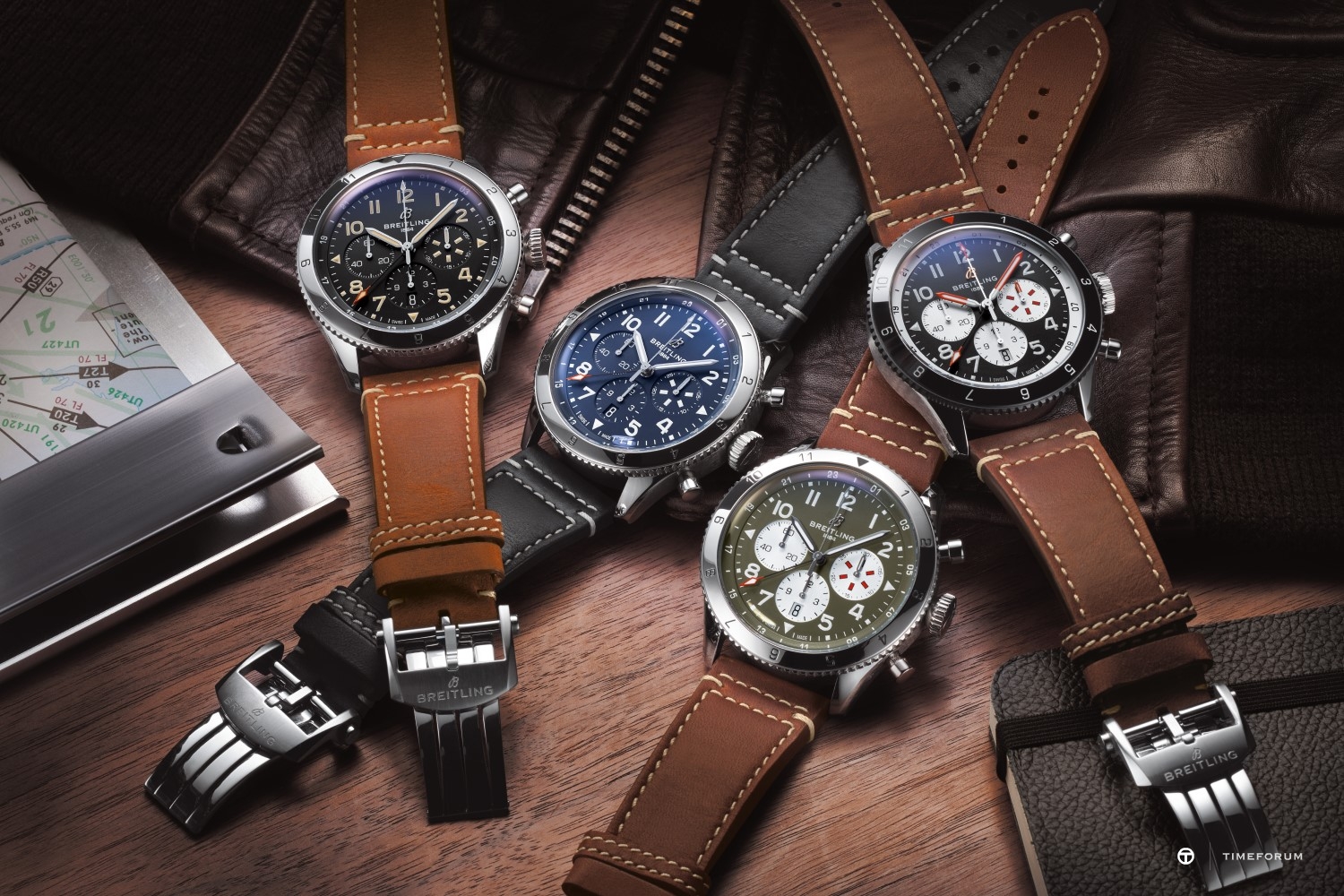 02_Breitling Super AVI Collection_RGB.jpg