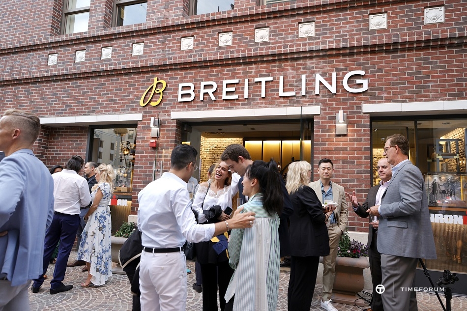 11_breitling-partners-with-ironman-unveiling-the-all-new-breitling-endurance-pro-ironman-watches-at-breitling-boutique-beverly-hills-on-june-15-2021.jpg