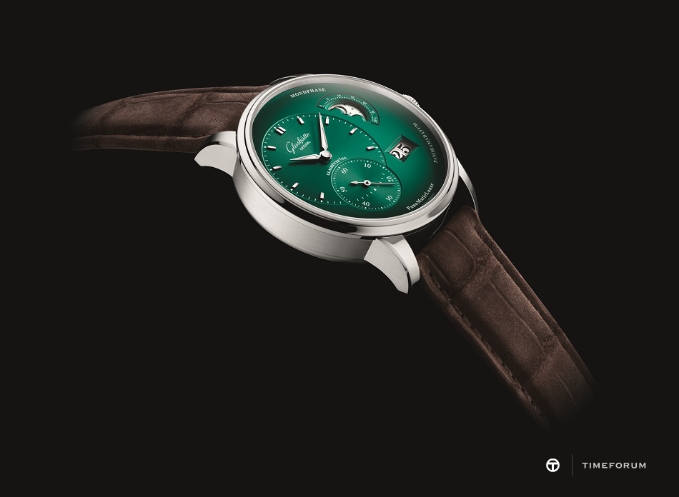 Glashütte_Original_PML_Forest_Green_1-90-02-13-32-31_PR1.jpg