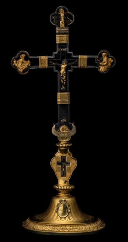 그리스도와 전도사의 십자가, 유물함 Valerio Belli_Cross of Christ and the Evangelists, with reliquary_Silver Gilt, Rock Crystal_Unknown, c.1515-1520.jpg