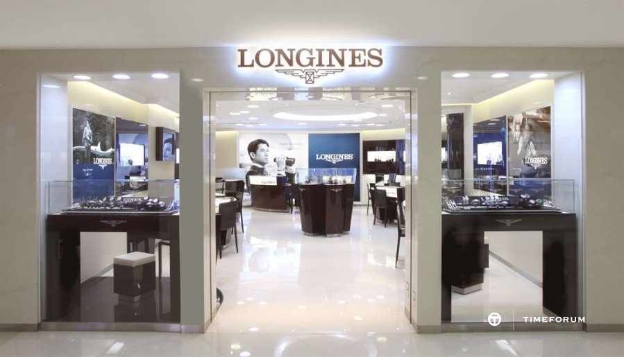 LONGINES-Harbour-City-Flagship-Store-Opening-11.jpg