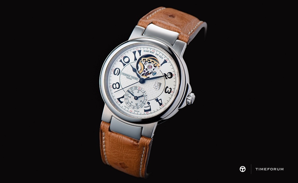 Frederique_Constant_Original_Highlife_1_Photo©Eric_Rossier_SD.jpg