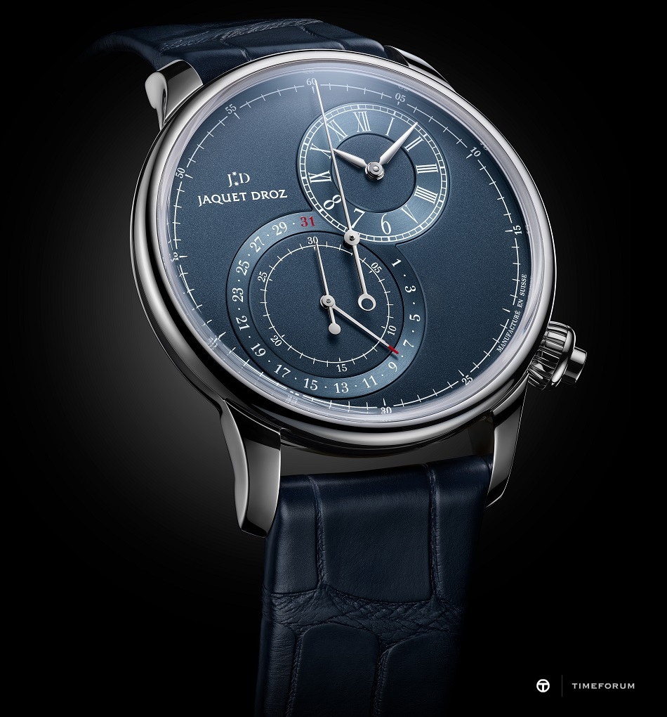 J007830241_GRANDE SECONDE CHRONOGRAPH OFF-CENTERED BLUE_AMBIANCE.jpg