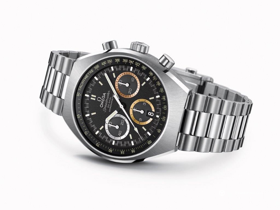 OMEGA_Speedmaster_Mark_II_Rio_2016_2.jpg