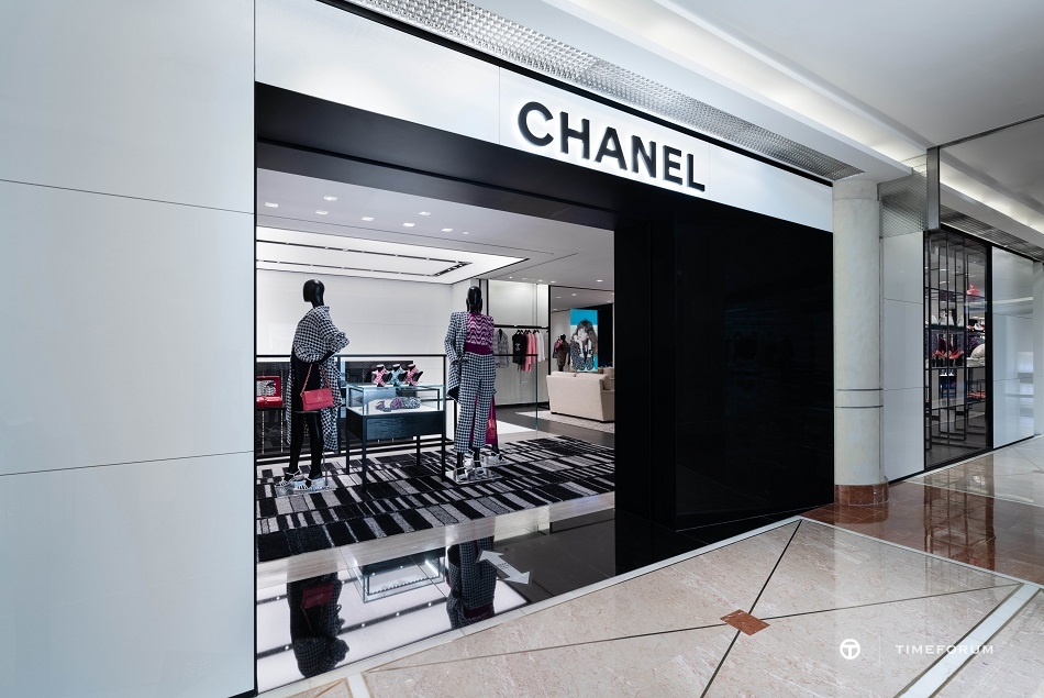 ccc-chanel-fashion-boutique-in-seoul-galleria-department-store-2nd-floor-6.jpg