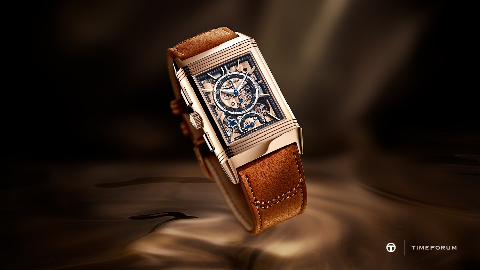 2024-holidayseason-q389256j-reverso-tribute-chronograph-verso-levitation-srgb-16x9.jpg