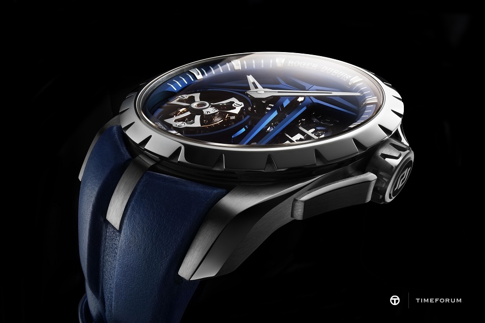 excalibur-single-flying-tourbillon-cobalt-blue-42mm-3.jpg