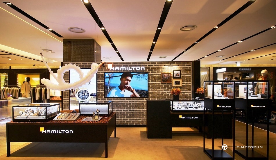 Hamilton_HD Trade Center Concept Store (1).JPG