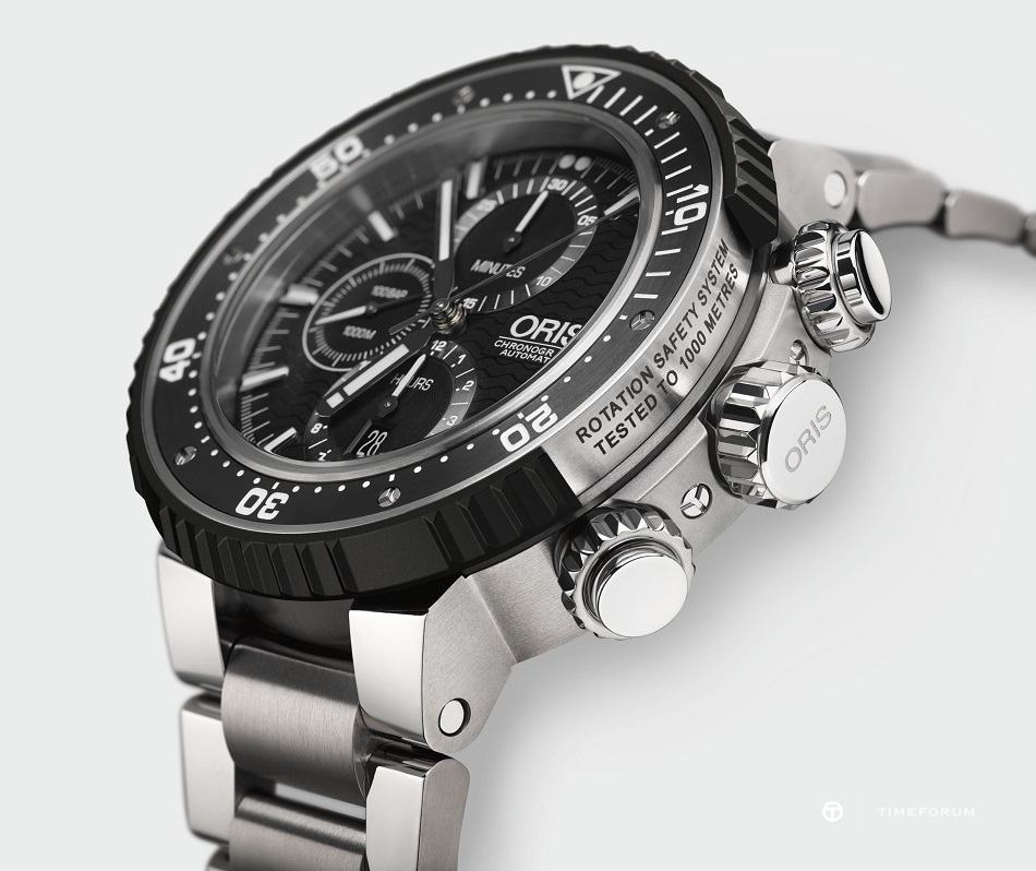 01 774 7727 7154-Set - Oris ProDiver Chronograph_HighRes_5185.jpg