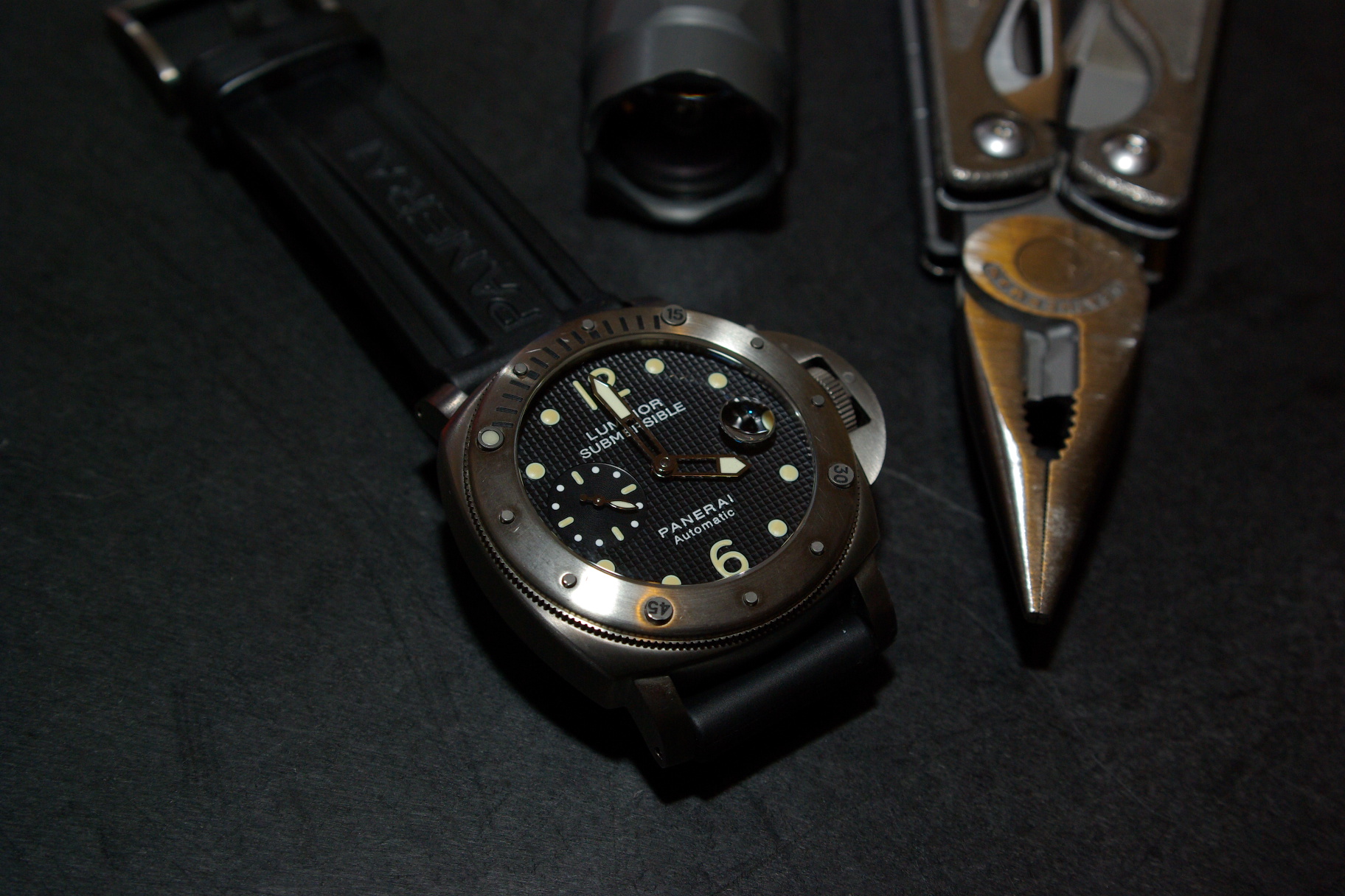 panerai-pam25e-3.jpg