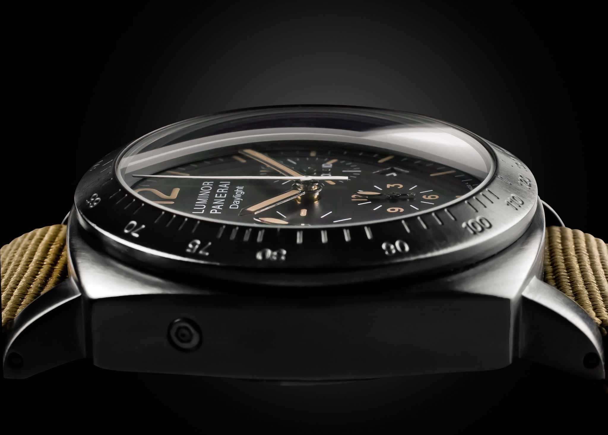 dlc-black-panerai.jpg