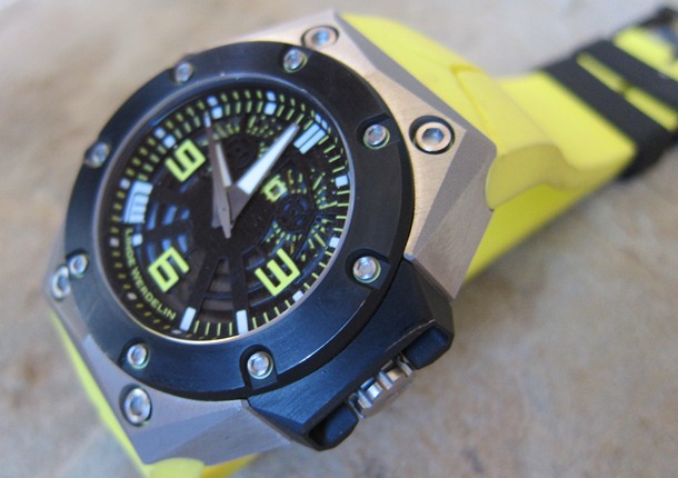 Linde-Werdelin-Oktopus-II-Angle.jpg : 우연히검색하다본 시계..