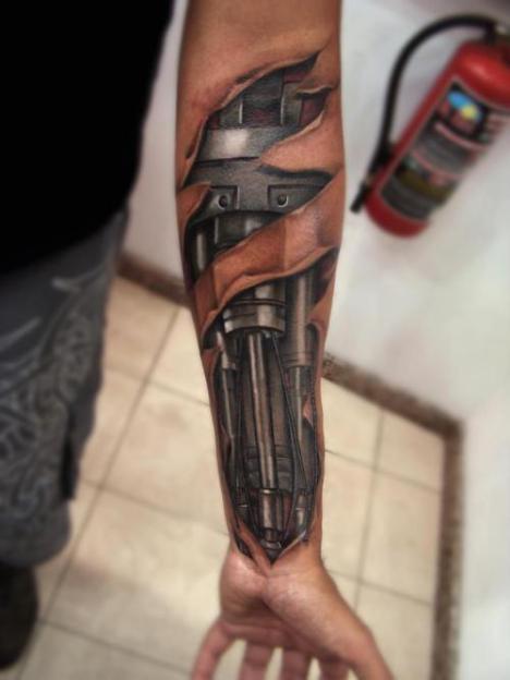 tatoo-robocop.jpg