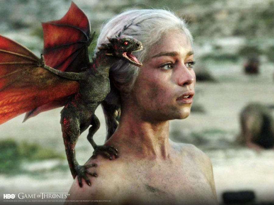 Daenerys-Targaryen-game-of-thrones-23107710-1600-1200.jpeg