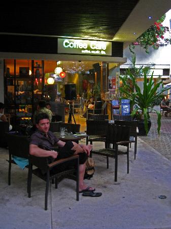 relaxing-at-coffee-cafe.jpg